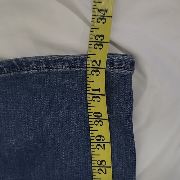 PAIGE Jeans Women's sz 31 Lennox Straight Leg Mid Rise Denim Jeans - Picture 11 of 11